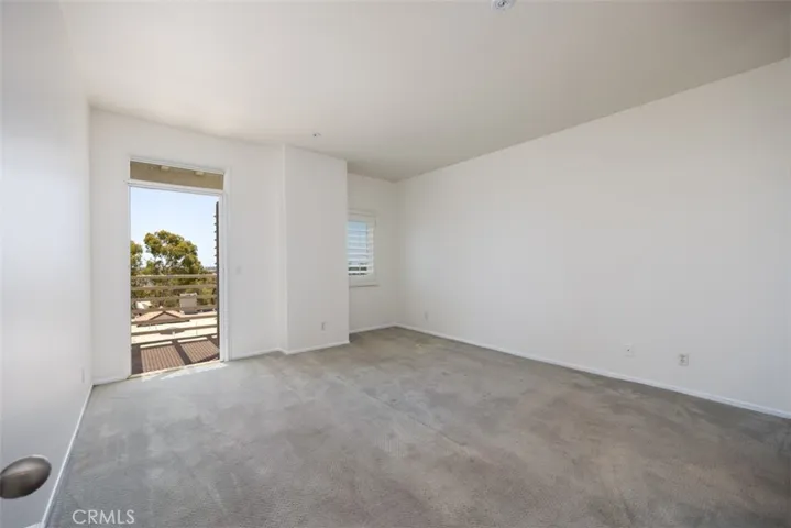 2604 E 20th Street 305, Signal Hill, California 90755