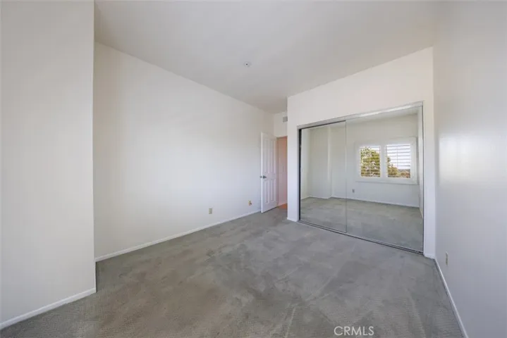 2604 E 20th Street 305, Signal Hill, California 90755