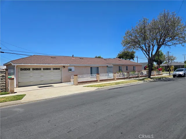 9158 Olive, Bellflower, California 90706 — photo 4