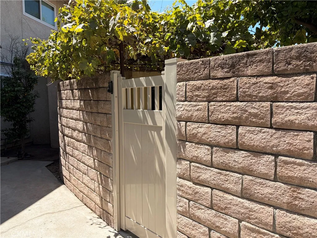 Front gate