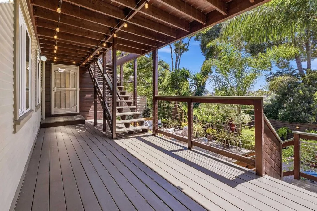 Lower Deck