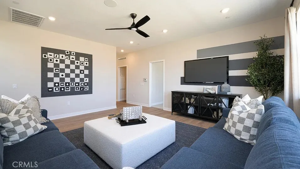 Photos shown are of model only- not actual homesite.