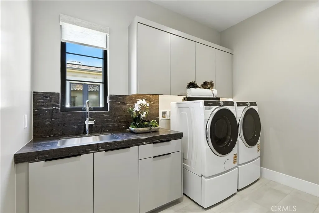 Farlow Laundry