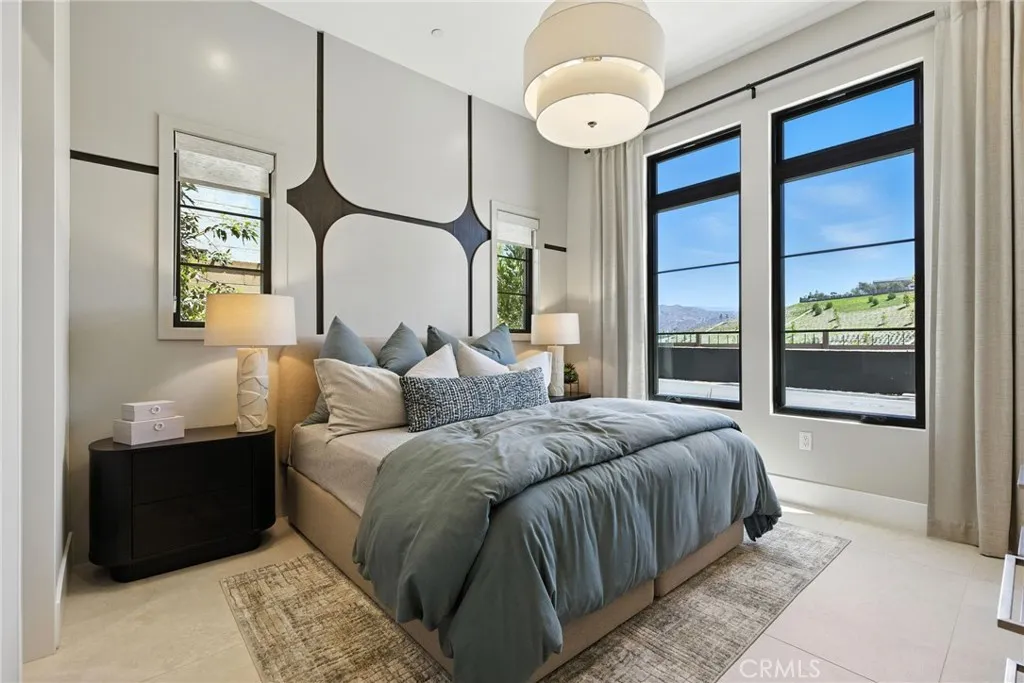 Farlow Bedroom