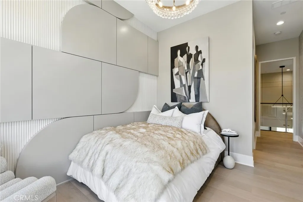 Farlow Bedroom