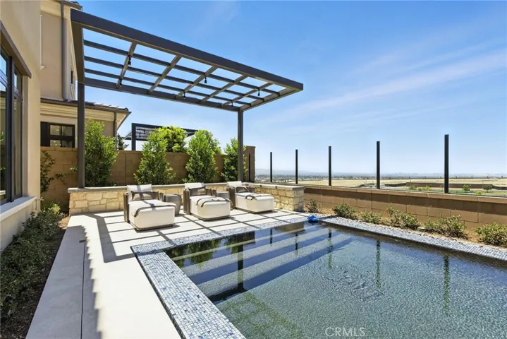 Farlow Pool Area