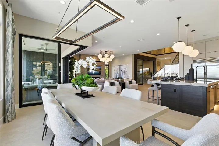 Farlow Dining Room