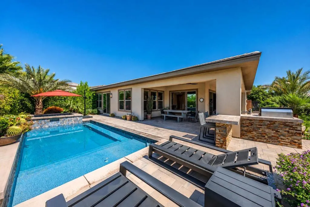 Outdoor Living