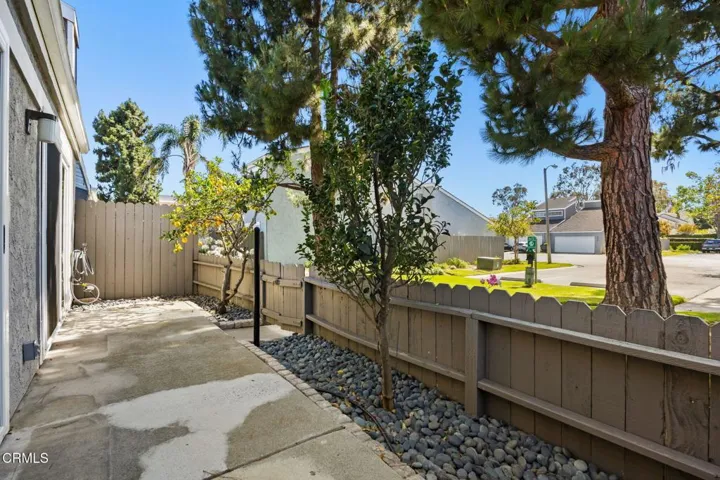 36-web-or-mls-2529ObersPl-089