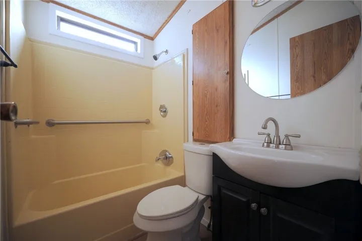 33848 Avenue G 29, Yucaipa, California 92399
