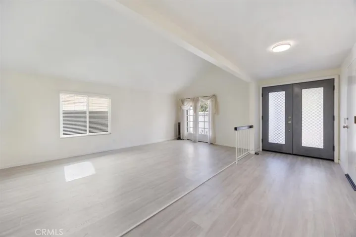 20220 Elkwood Street, Winnetka, California 91306