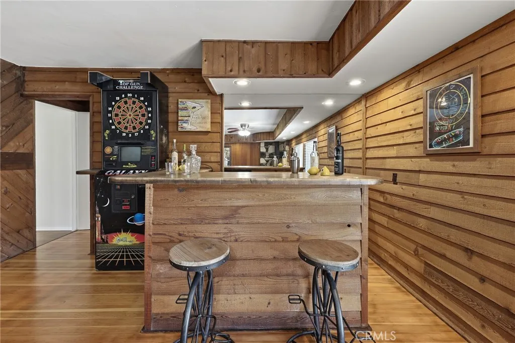 Huge bonus room!