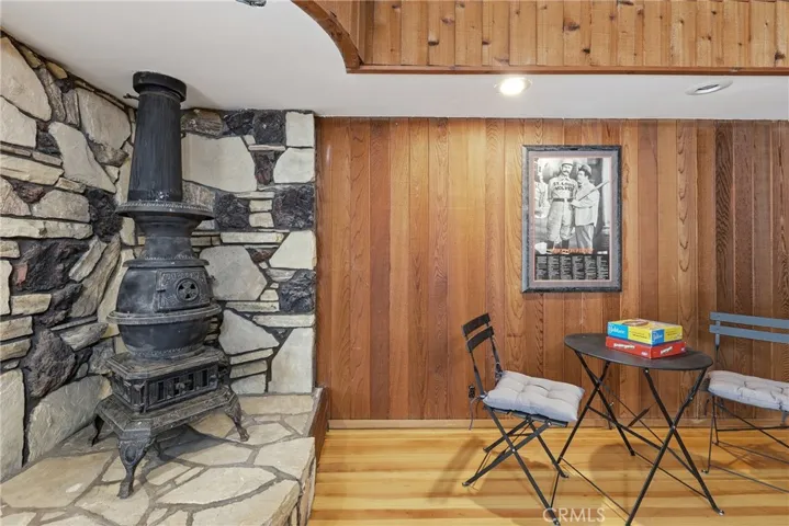 Huge bonus room!