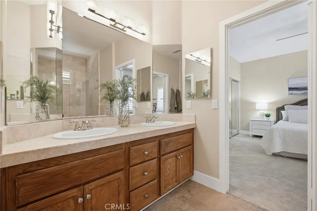 Jack and Jill Bath