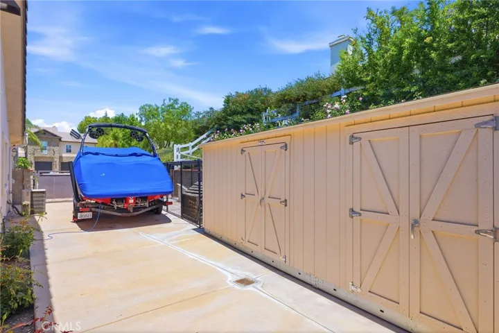 RV side yard