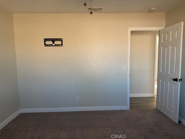 13839 Rincon, Apple Valley, California 92307