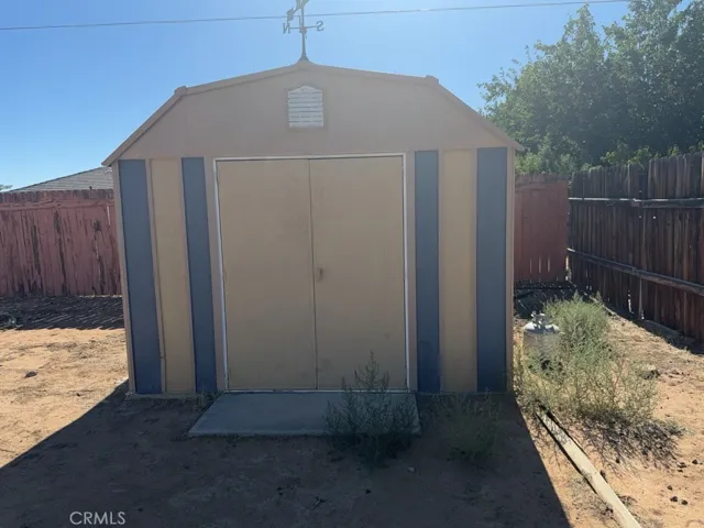 13839 Rincon, Apple Valley, California 92307