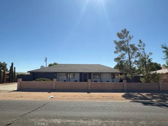 13839 Rincon, Apple Valley, California 92307