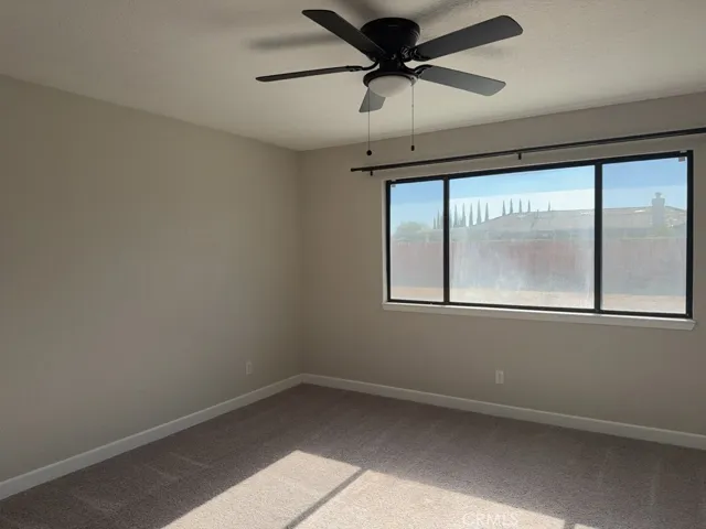 13839 Rincon, Apple Valley, California 92307
