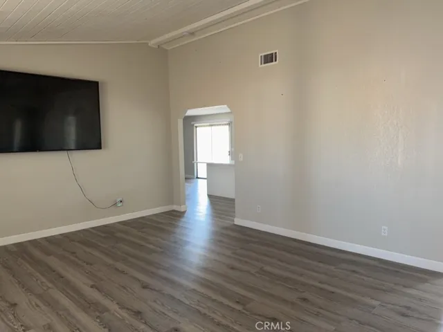 13839 Rincon, Apple Valley, California 92307