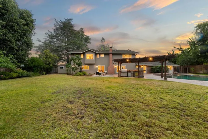 19121 Harleigh Drive, Saratoga, California 95070