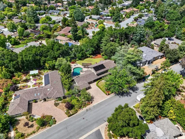 19121 Harleigh Drive, Saratoga, California 95070