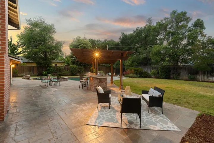 19121 Harleigh Drive, Saratoga, California 95070