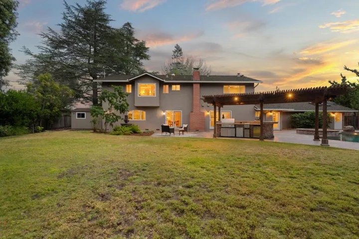 19121 Harleigh Drive, Saratoga, California 95070