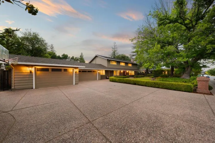 19121 Harleigh Drive, Saratoga, California 95070