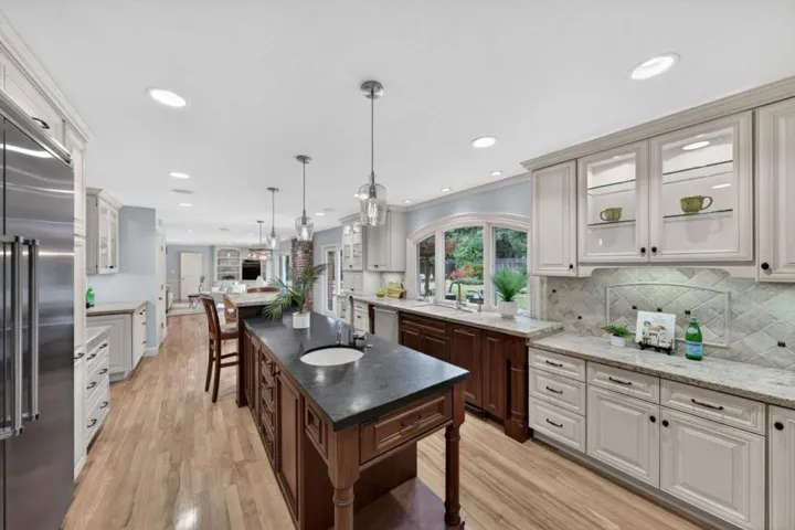 19121 Harleigh Drive, Saratoga, California 95070
