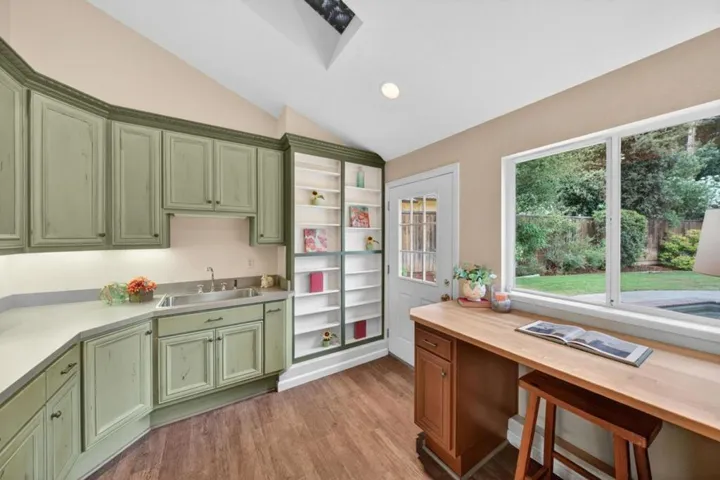 19121 Harleigh Drive, Saratoga, California 95070