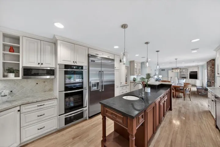 19121 Harleigh Drive, Saratoga, California 95070