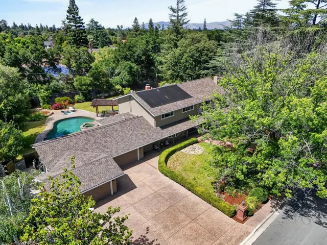 19121 Harleigh Drive, Saratoga, California 95070