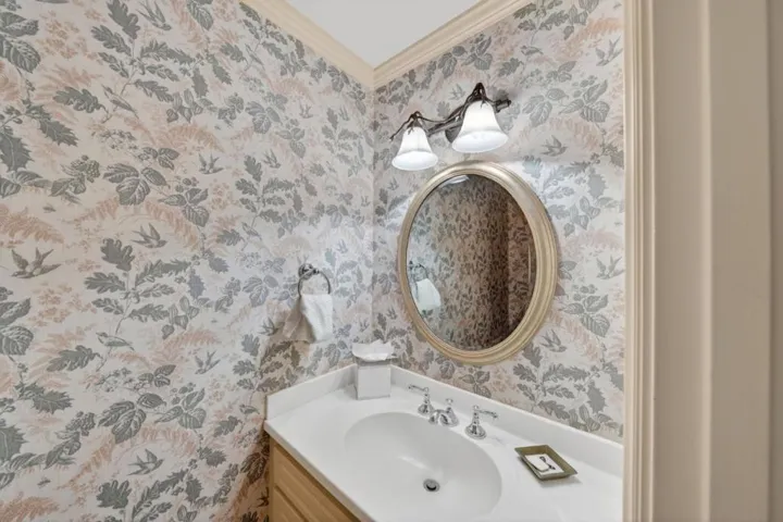 19121 Harleigh Drive, Saratoga, California 95070