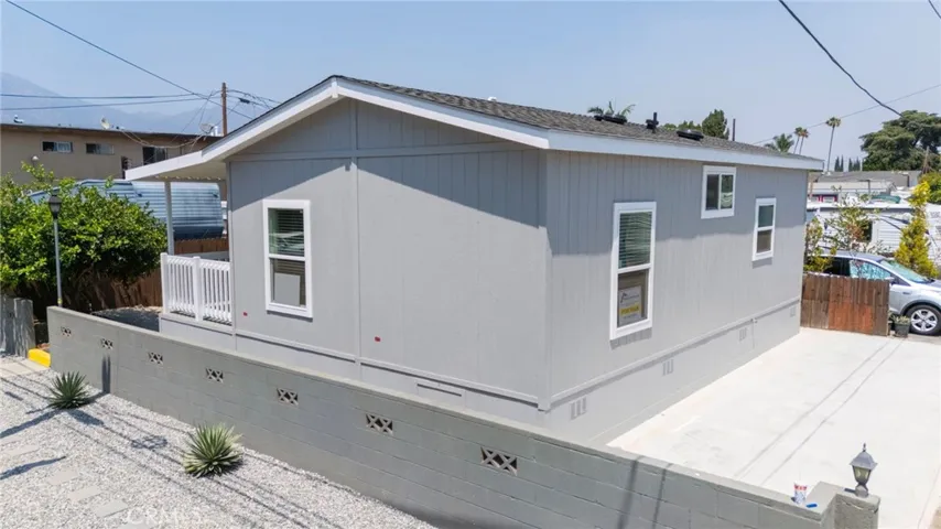 2548 Peck Road 39, Monrovia, California 91016