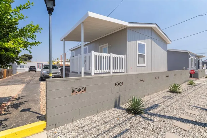 2548 Peck Road 39, Monrovia, California 91016