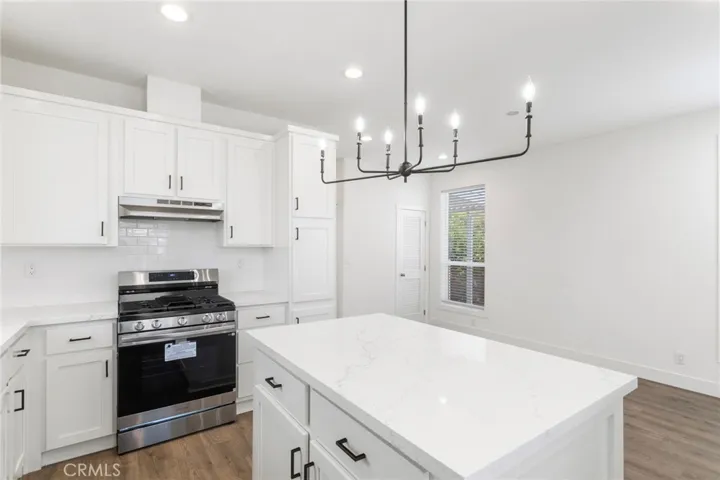 2548 Peck Road 39, Monrovia, California 91016