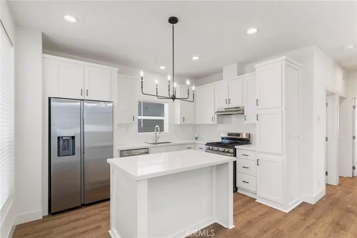 2548 Peck Road 39, Monrovia, California 91016