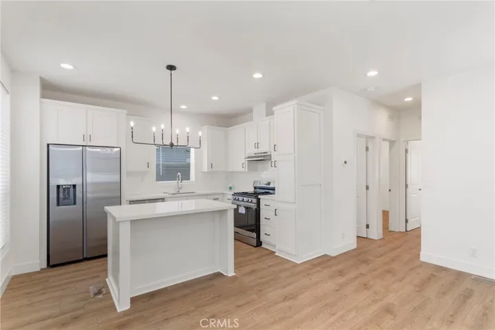 2548 Peck Road 39, Monrovia, California 91016