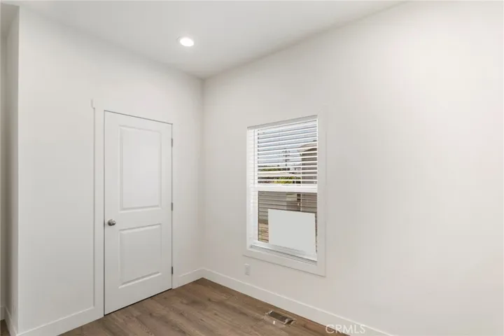2548 Peck Road 39, Monrovia, California 91016