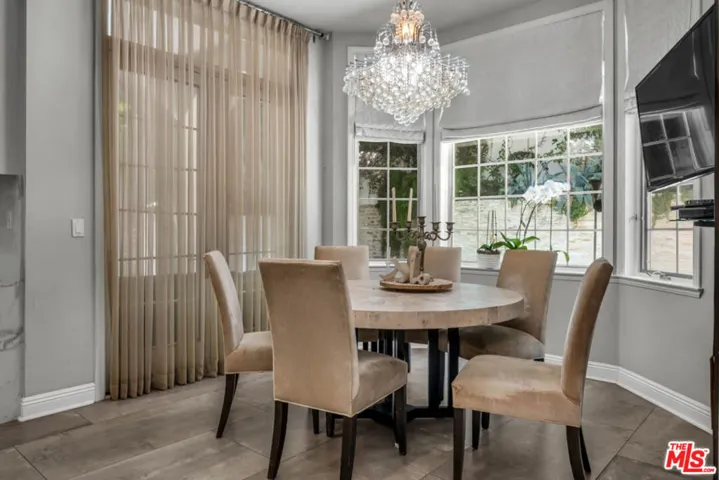 851 Devon Avenue, Los Angeles, California 90024