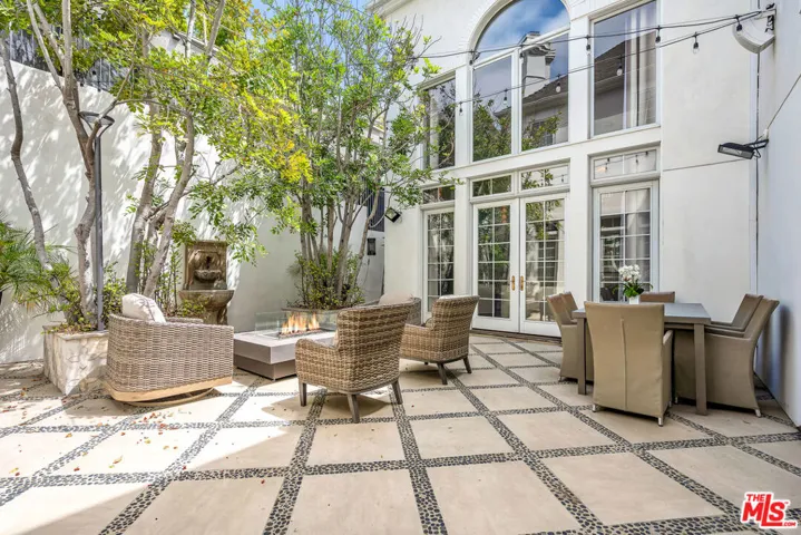 851 Devon Avenue, Los Angeles, California 90024