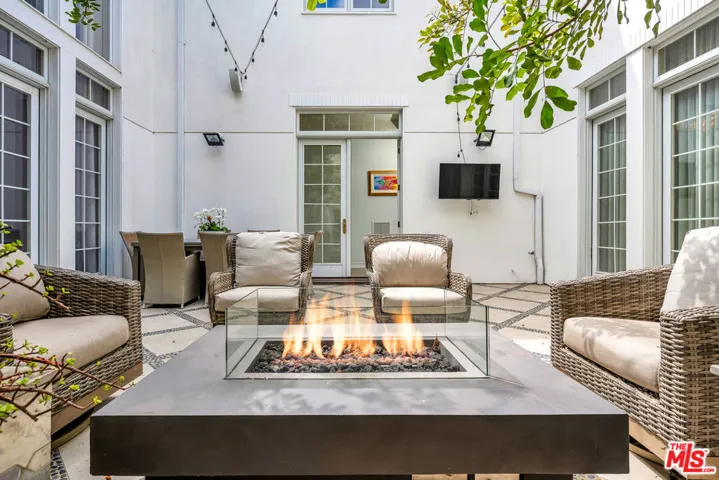 851 Devon Avenue, Los Angeles, California 90024
