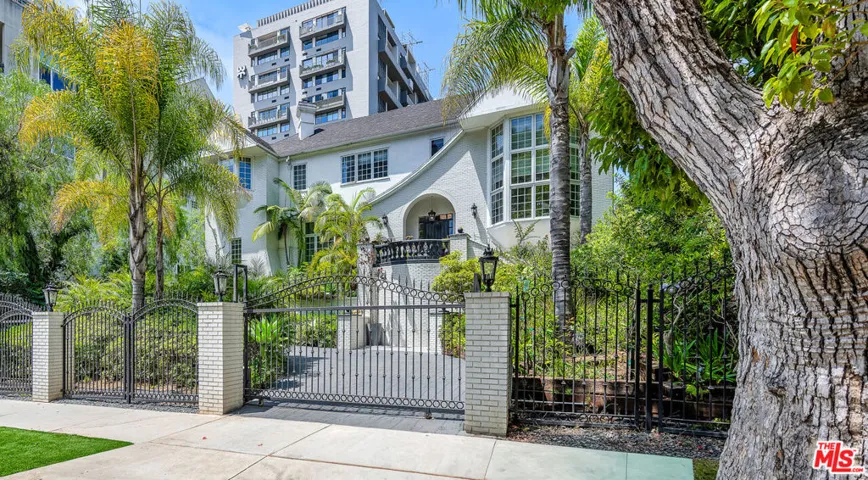 851 Devon Avenue, Los Angeles, California 90024