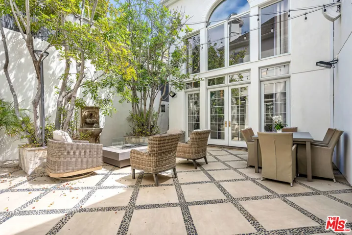 851 Devon Avenue, Los Angeles, California 90024