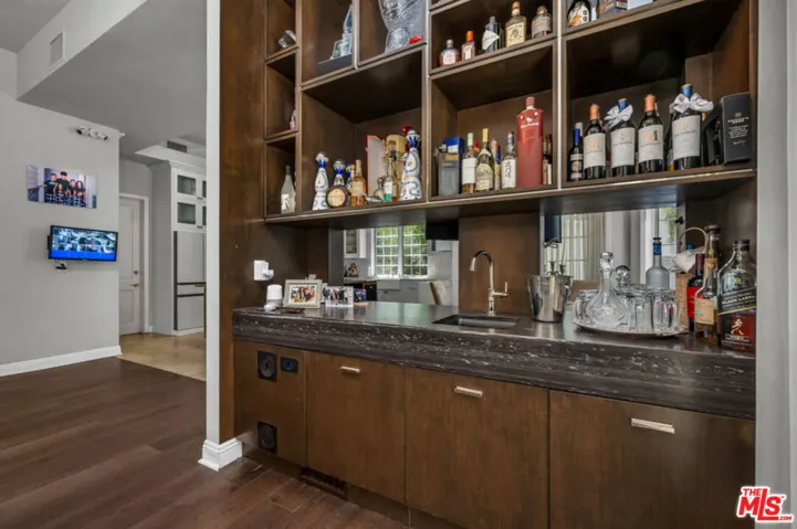 851 Devon Avenue, Los Angeles, California 90024