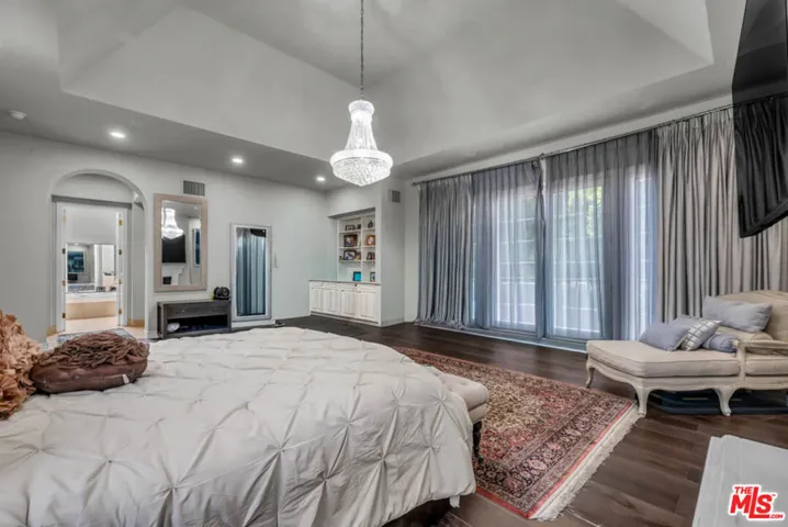 851 Devon Avenue, Los Angeles, California 90024