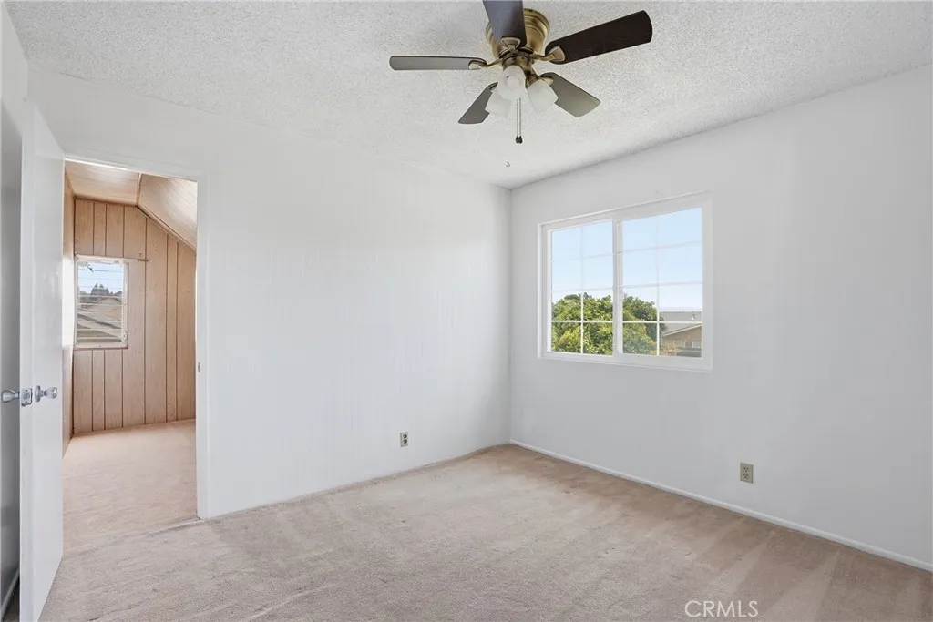 Upstairs 4th Bedroom