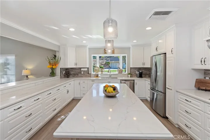 16291 Ringbit Court, Riverside, California 92506