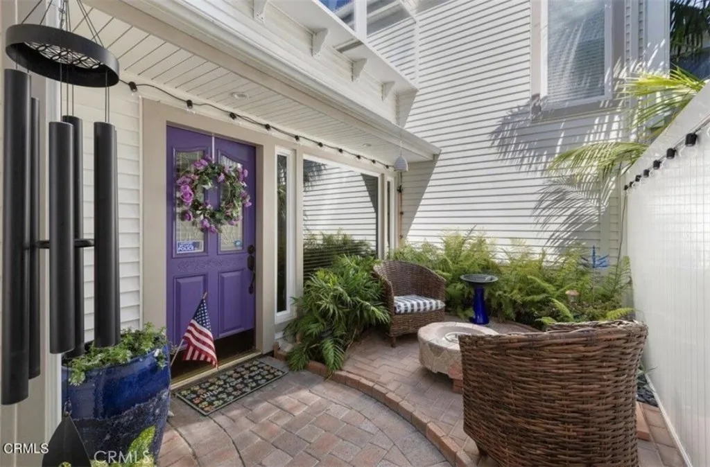 Romantic Atrium entrance